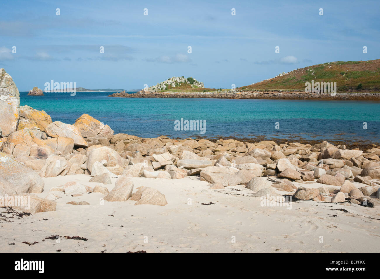L'isola di Gugh visto da Santa Agnese, Isole Scilly Foto Stock