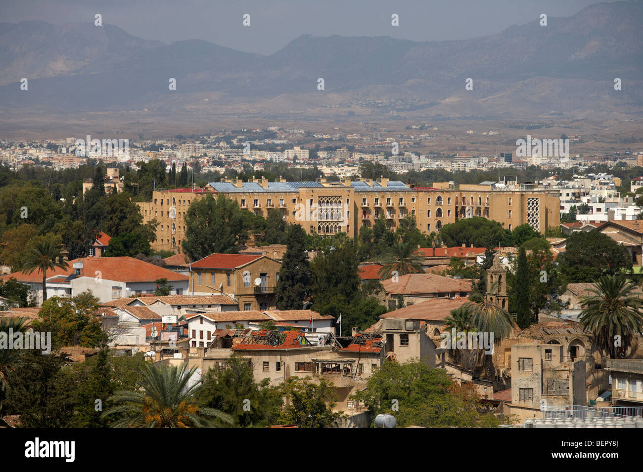 Ledra Palace hotel valico di frontiera a nicosia lefkosia repubblica di cipro Foto Stock