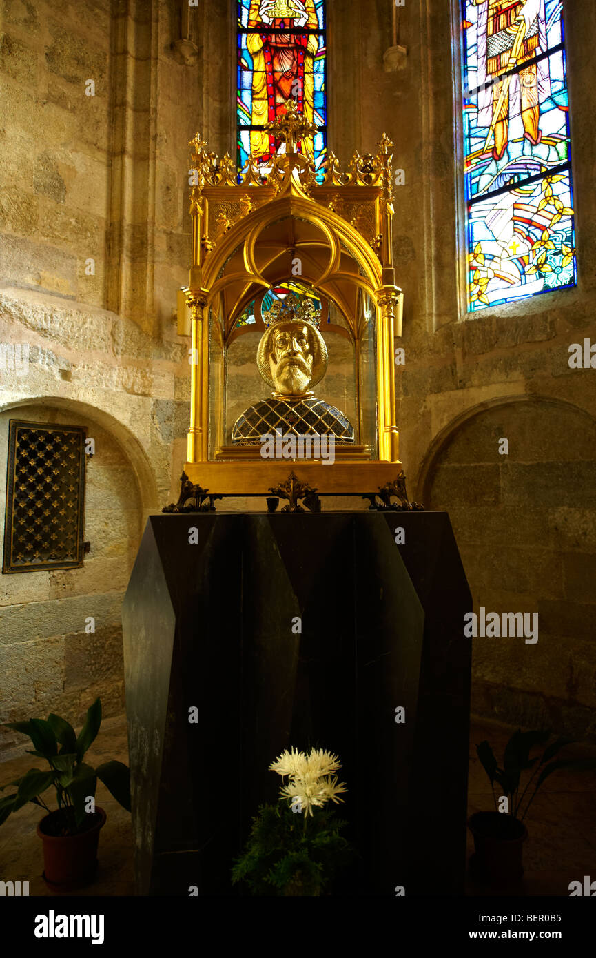 Oro Herma gotica del re San Ladislao nella cattedrale - ( Győr ) Gyor Ungheria Foto Stock