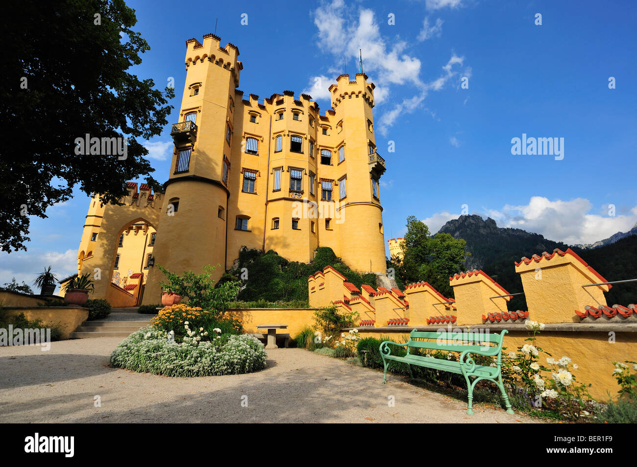 Il Castello di Hohenschwangau, Distretto di Ostallgäu, Baviera, Germania Foto Stock
