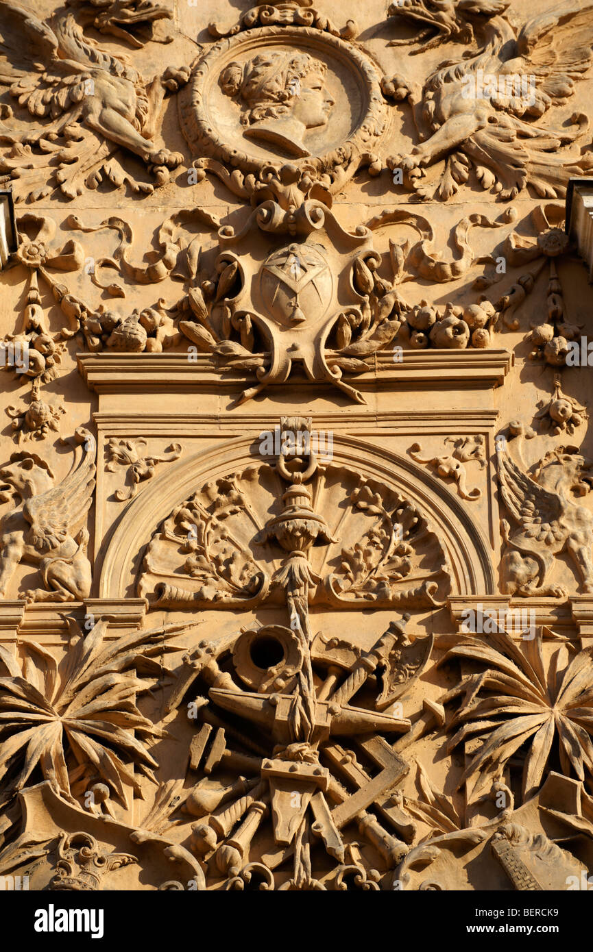 Zsolnay caratteristiche architettoniche su Pecs - Unione Culturale Città dell'anno 2010 , Ungheria Foto Stock
