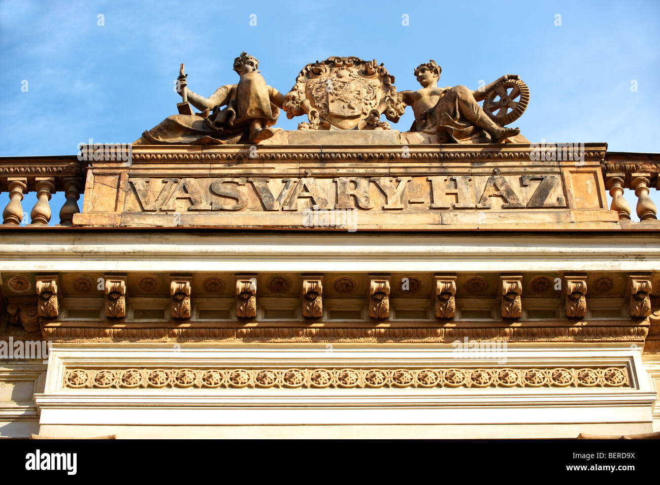 Zsolnay caratteristiche architettoniche su Pecs - Unione Culturale Città dell'anno 2010 , Ungheria Foto Stock
