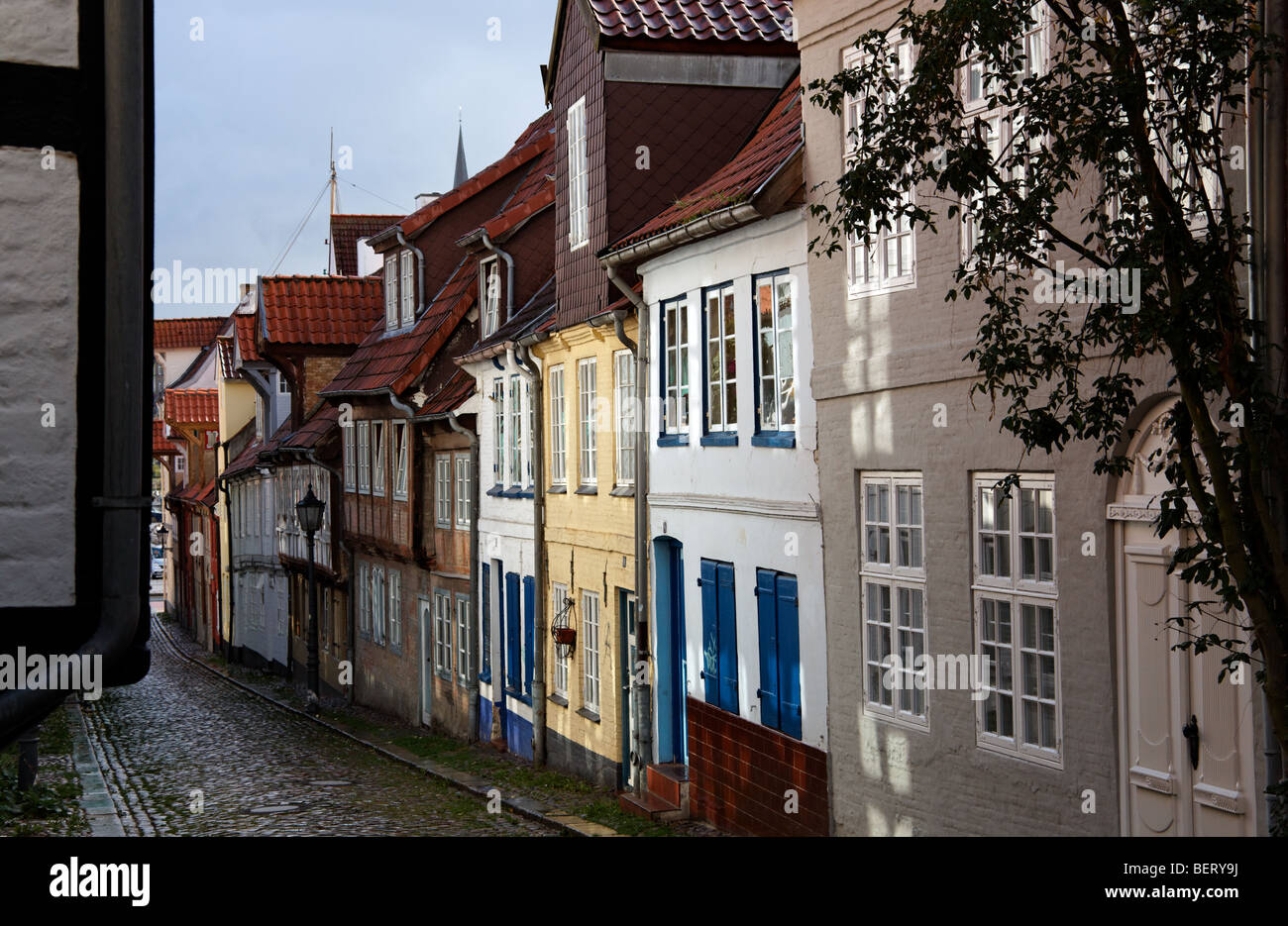 Oluf-Samson-pista, ex quartiere a luci rosse di Flensburg, conducono giù al porto Foto Stock