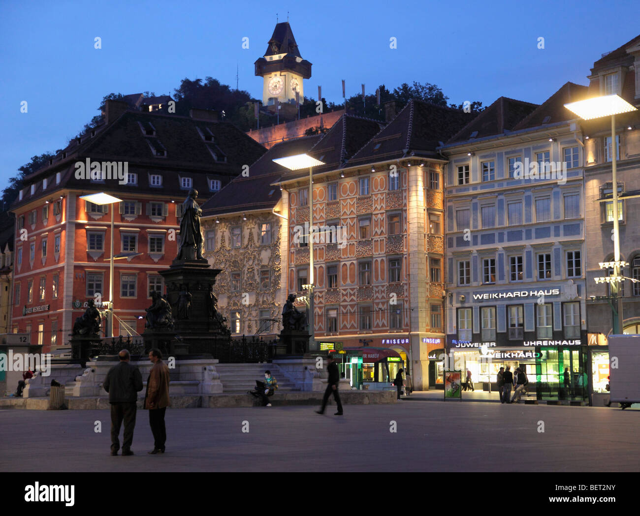 Austria, Graz, Hauptplatz, piazza principale di notte Foto Stock