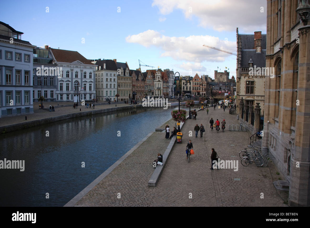 Una vista della città da St Michael's Bridge Foto Stock