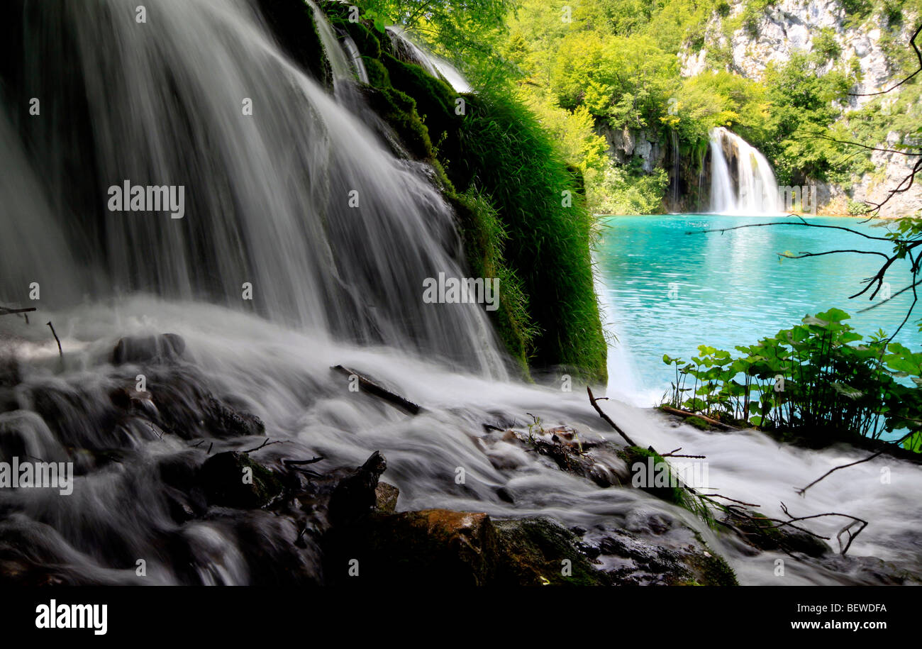 Cascate nel Parco Nazionale dei Laghi di Plitvice, Croazia Foto Stock