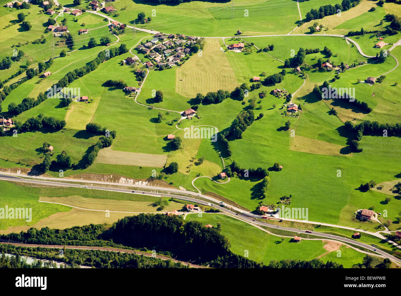 Vista dal Monte Niesen (2336-metro-alta) Alpi Svizzere Foto Stock