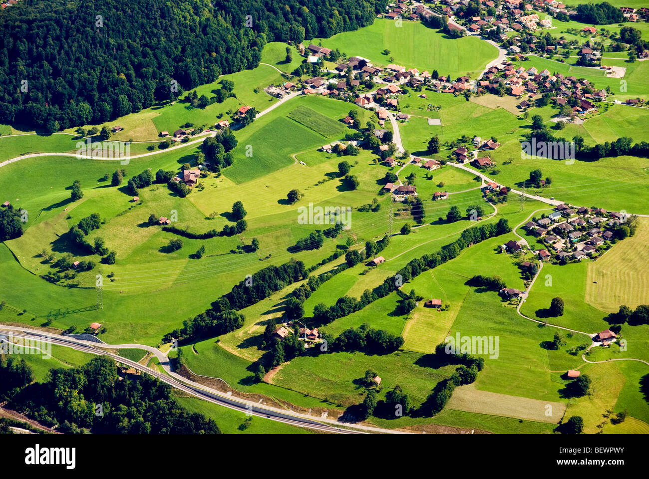 Vista dal Monte Niesen (2336-metro-alta) Alpi Svizzere Foto Stock