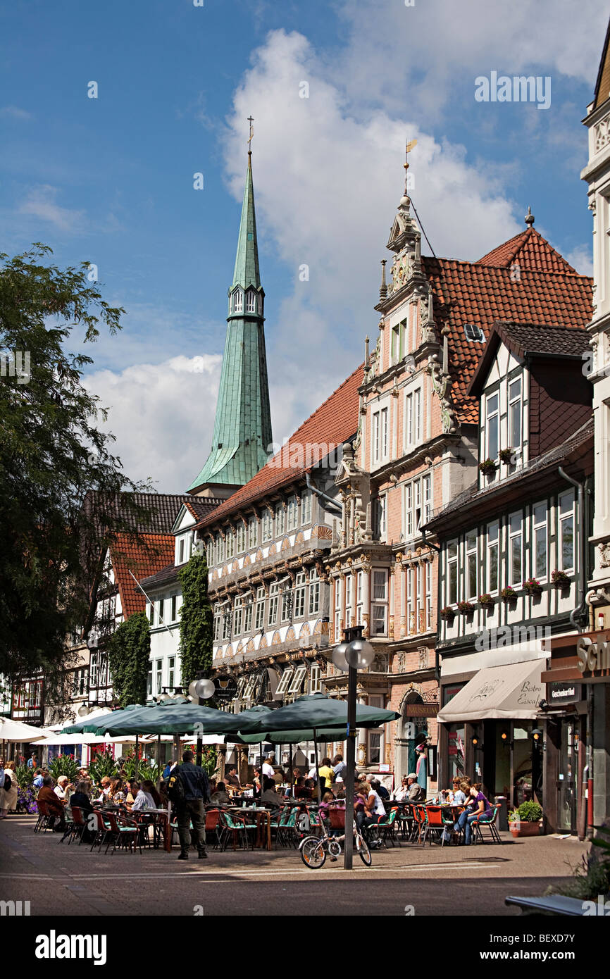 Scena di strada Hamelin Germania Foto Stock