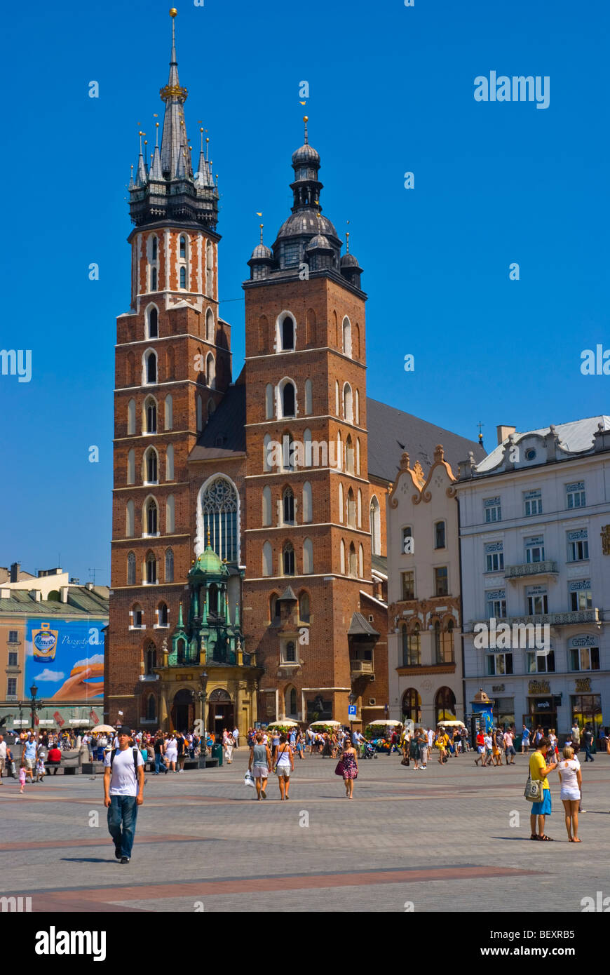 Rynek Glowny la piazza della città vecchia di Cracovia Polonia Europa Foto Stock