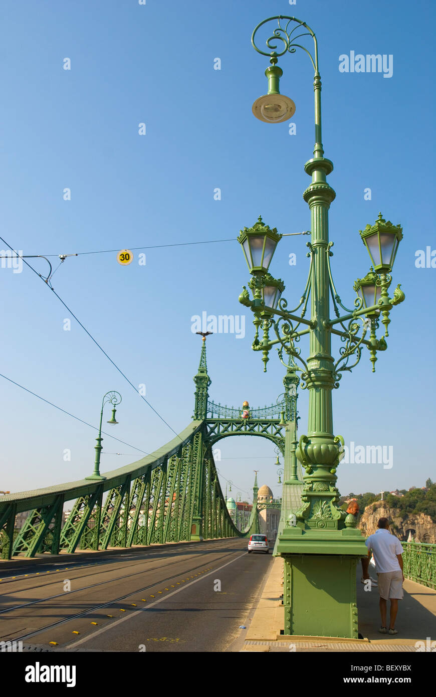 Szabadsag nascose il ponte Independe rinnovato a Budapest Ungheria Europa Foto Stock