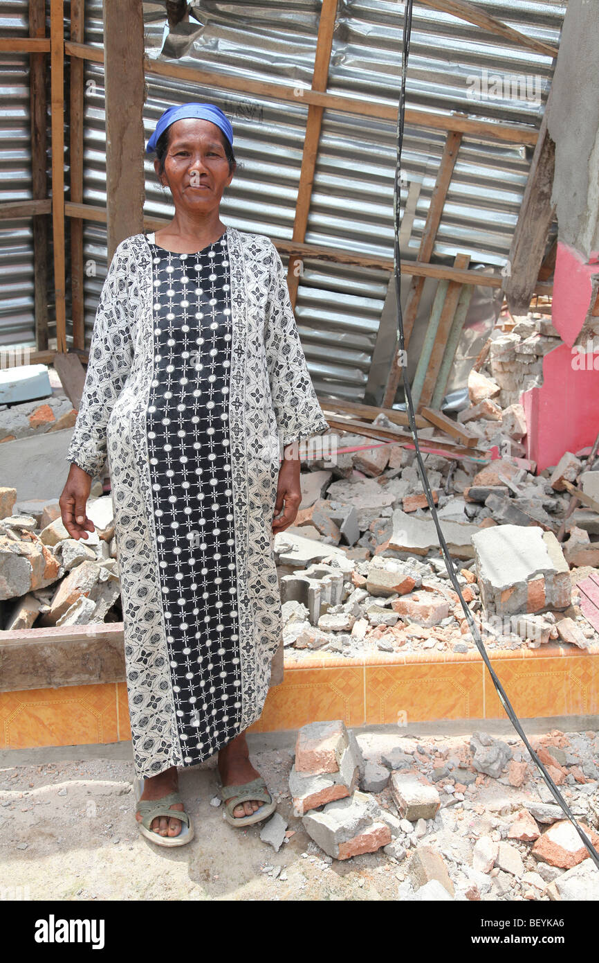 Quake danni, Jawi Duku (Sungai Limau), Kab. Padang Pariaman Foto Stock