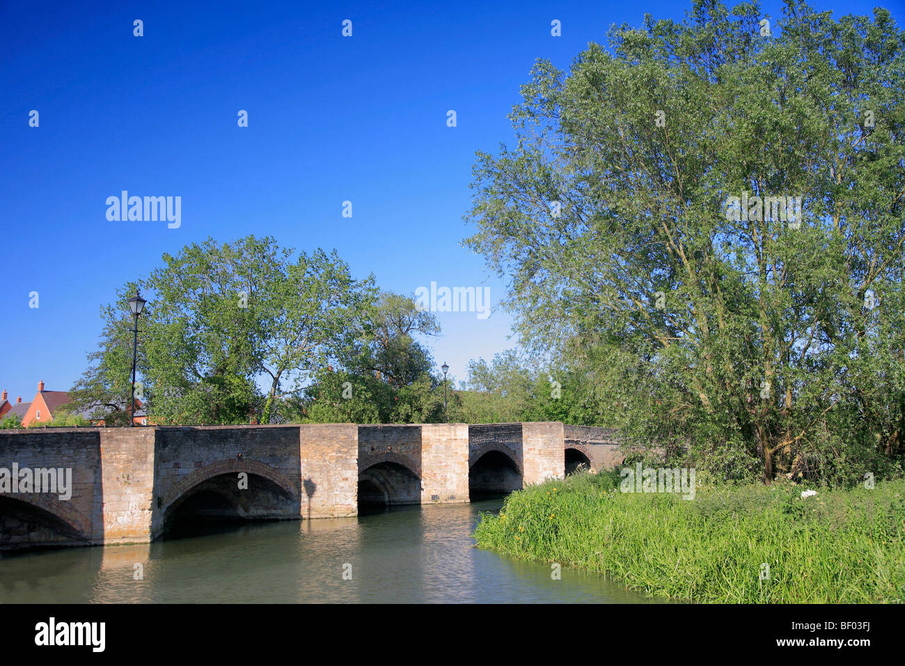 Fiume Nene Ponte Pietra Islip village Northamptonshire County Inghilterra REGNO UNITO Foto Stock