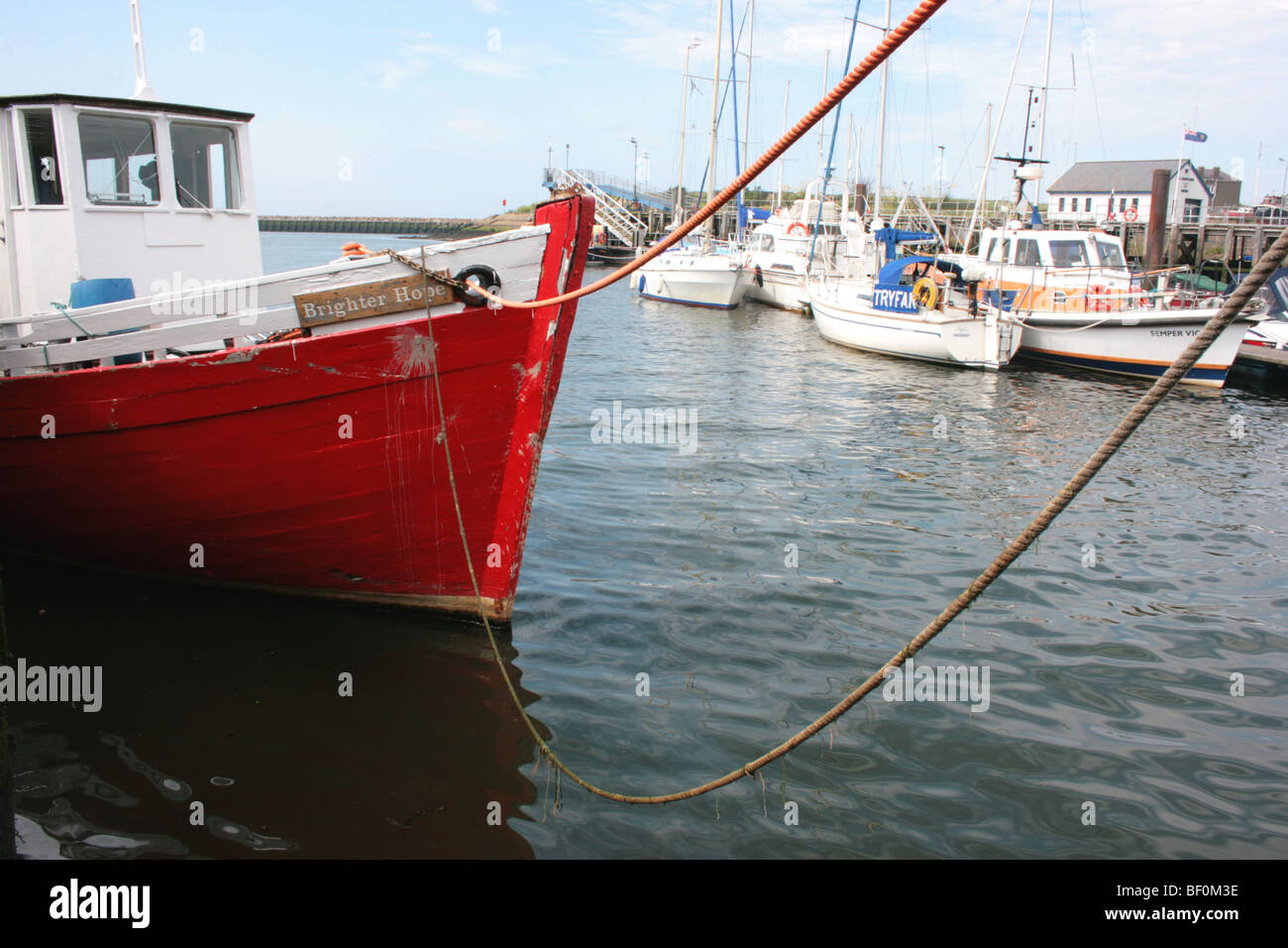 La pesca in barca ormeggiata nel porto di Girvan, South Ayrshire, in Scozia Foto Stock