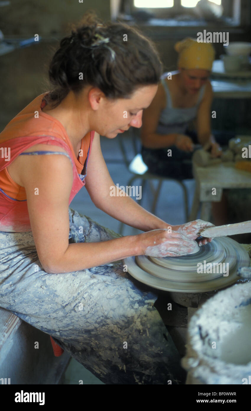 Vasai, ceramiche, lanciare Soufflenheim, Alsazia, Francia Foto Stock