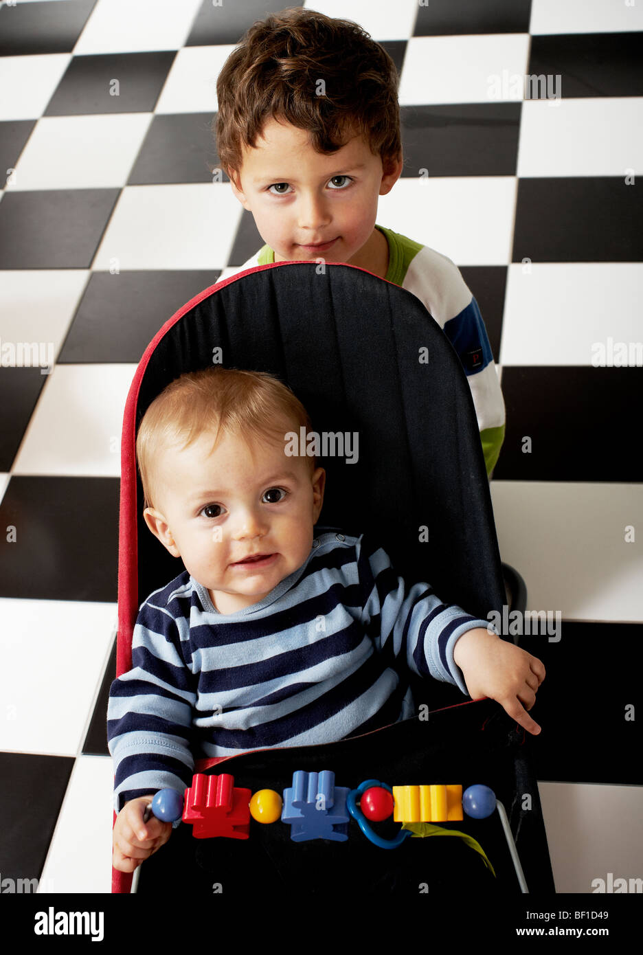 Ritratto di fratelli, Svezia. Foto Stock