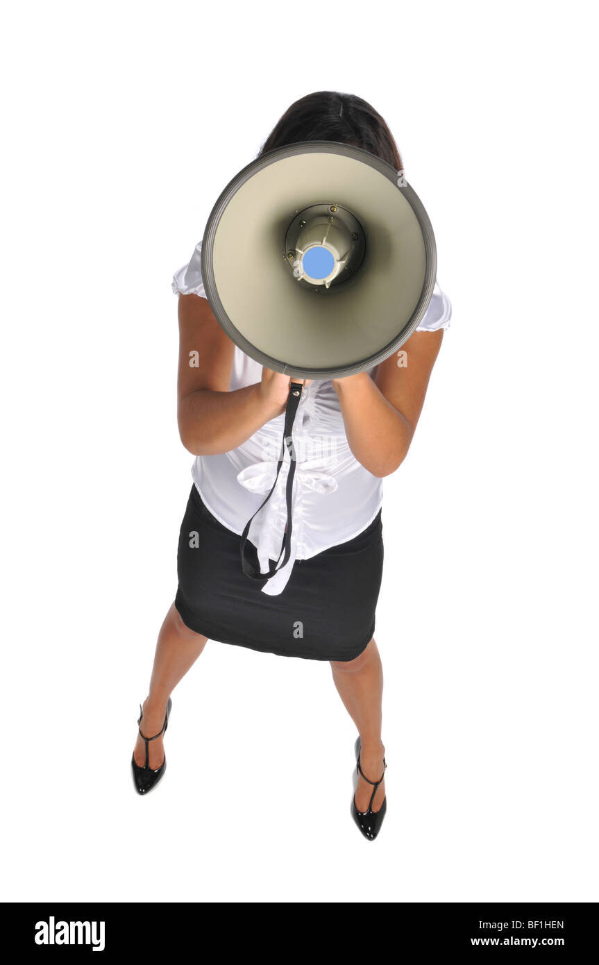 Giovane imprenditrice con megafono isolato su uno sfondo bianco Foto Stock