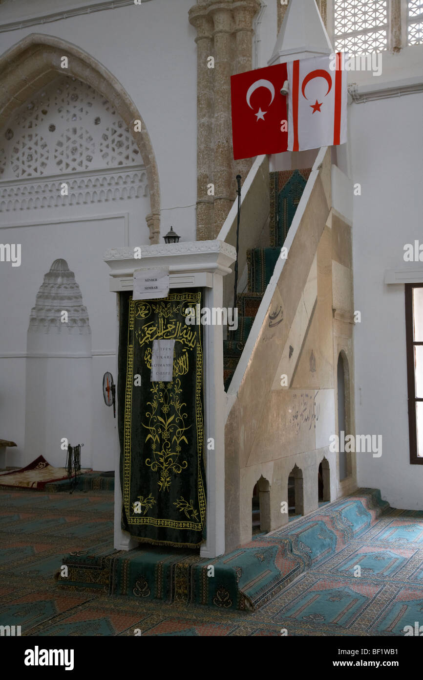 Minbar pulpito lala Mustafa Pasha moschea ex st nicolas poi saint sophia cattedrale nella città vecchia di Famagosta Foto Stock