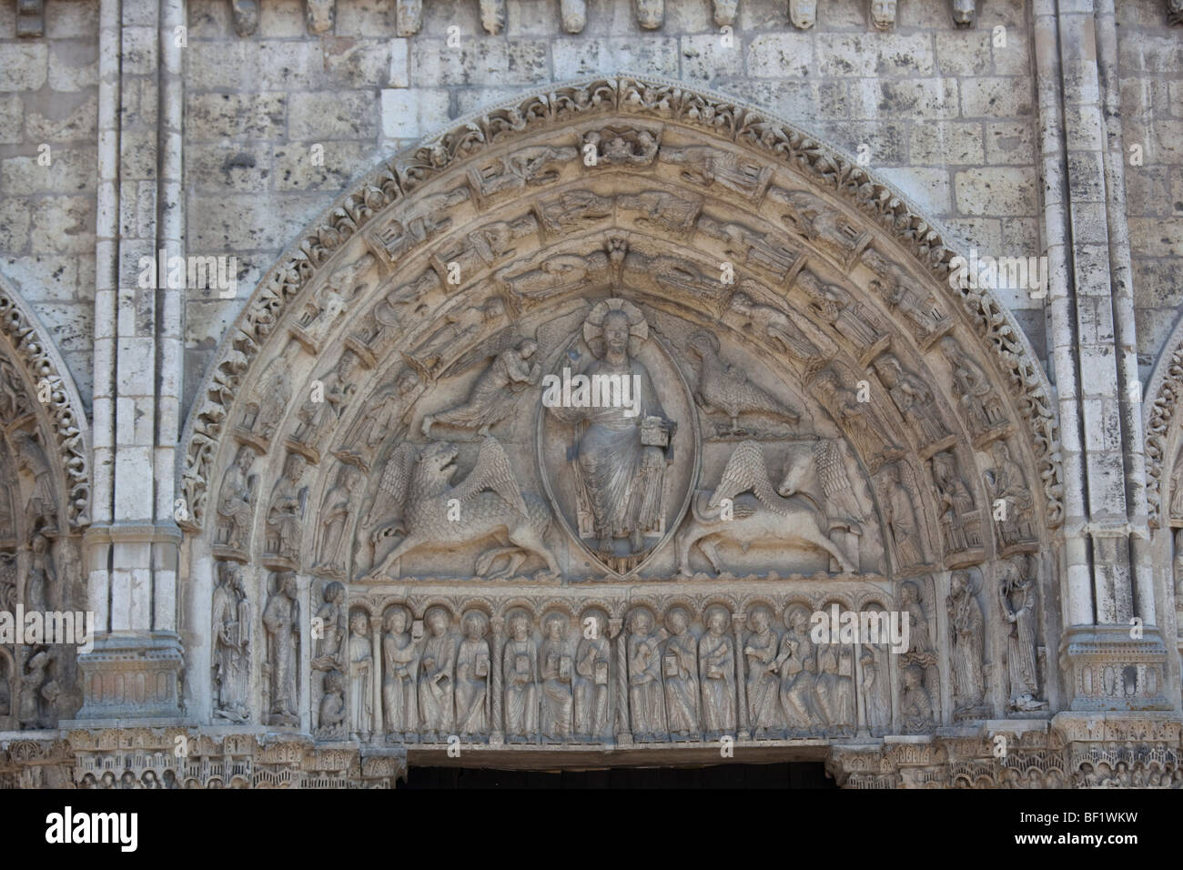 La Francia, la cattedrale di Chartres - Cattedrale di Nostra Signora di Chartres il Cristo del Libro della Rivelazione Foto Stock