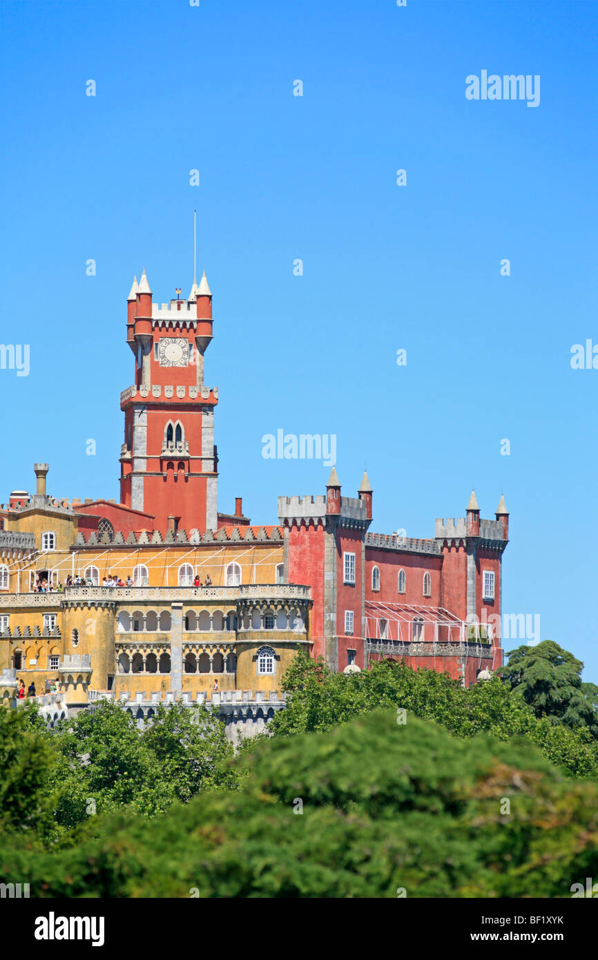 Pena Palace vicino a Lisbona in Portogallo Foto Stock