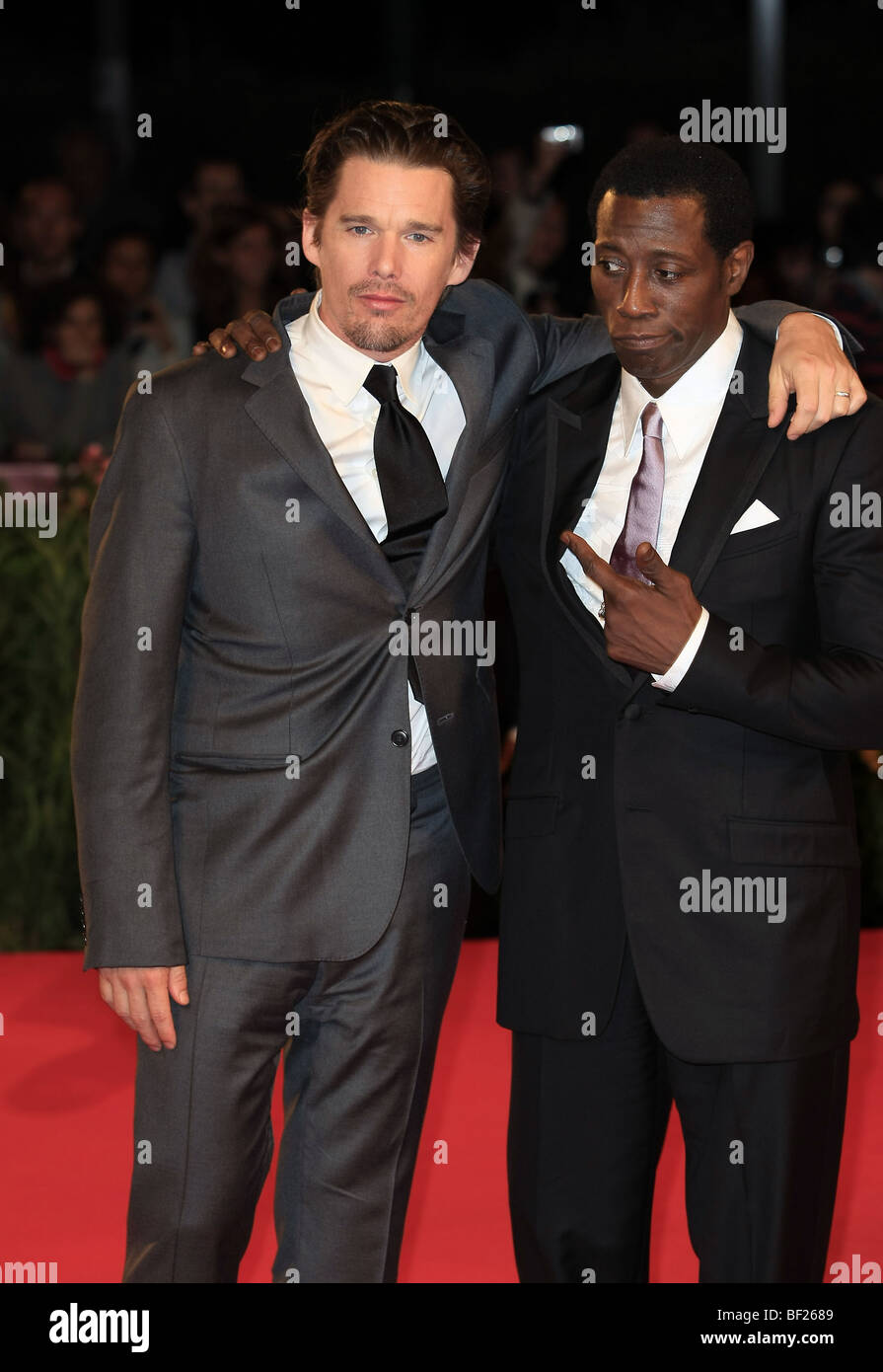 ETHAN HAWKE Wesley Snipes BROOKLYN'S FINEST.premiere.66ESIMO FESTIVAL DEL CINEMA DI VENEZIA VENEZIA ITALIA 08 Settembre 2009 Foto Stock
