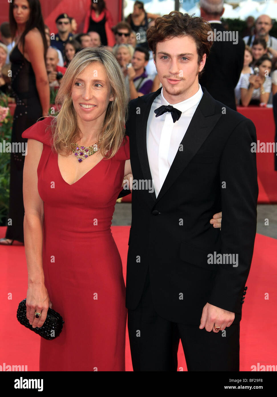 SAM TAYLOR-WOOD AARON JOHNSON BAARIA.apertura notturna PREMIERE.66ESIMO FESTIVAL DEL CINEMA DI VENEZIA VENEZIA ITALIA 02 Settembre 2009 Foto Stock