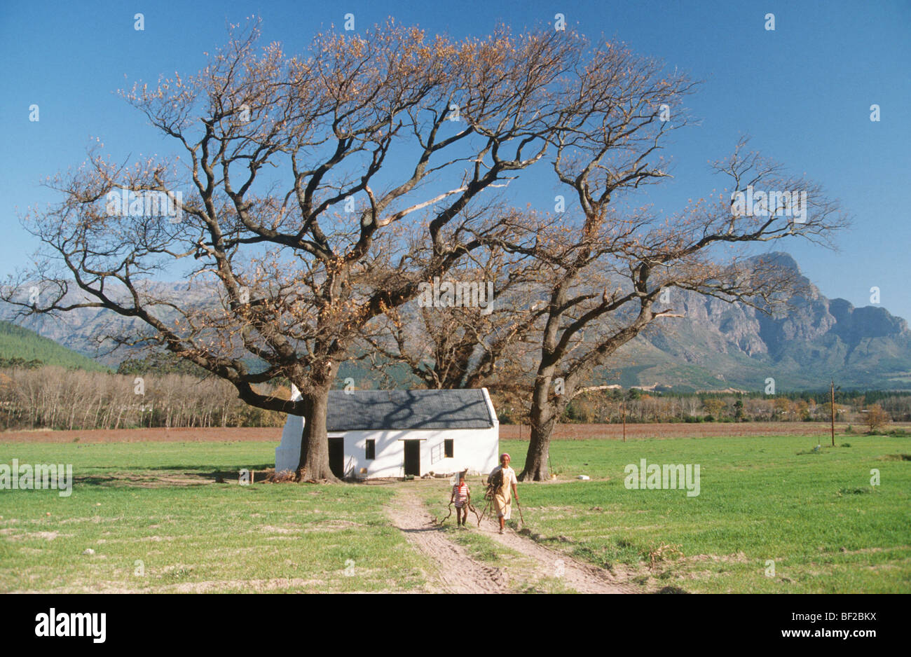 Lavoratore's Cottage e persone, Franschhoek, Boland Distretto, Provincia del Capo Occidentale, Sud Africa Foto Stock