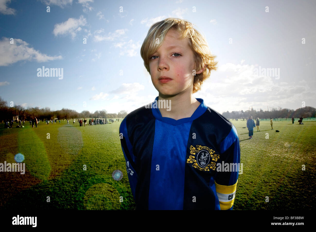 Ritratto di ragazzo calciatore Foto Stock