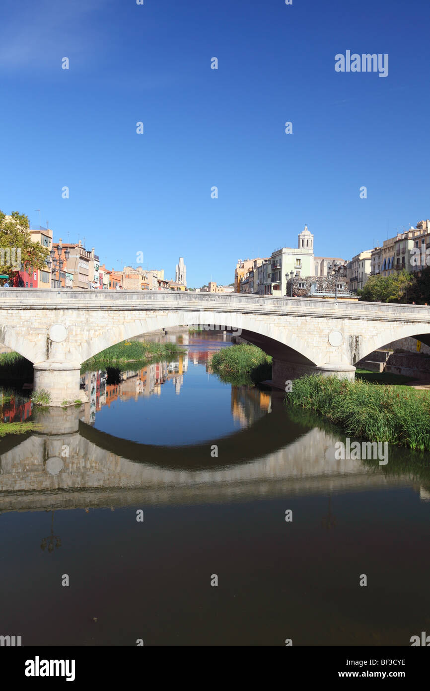 Spagna, Catalunya, Catalano, in Costa Brava Girona, Girona, vista sulla città Foto Stock