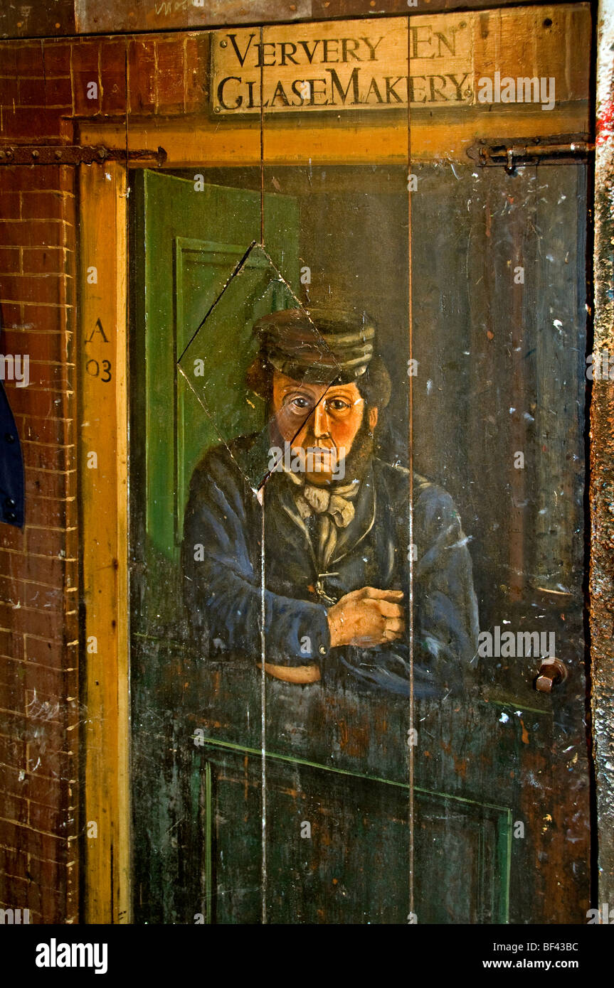 Enkhuizen Zuiderzeemuseum Paesi Bassi vecchia officina di verniciatura store shop Foto Stock