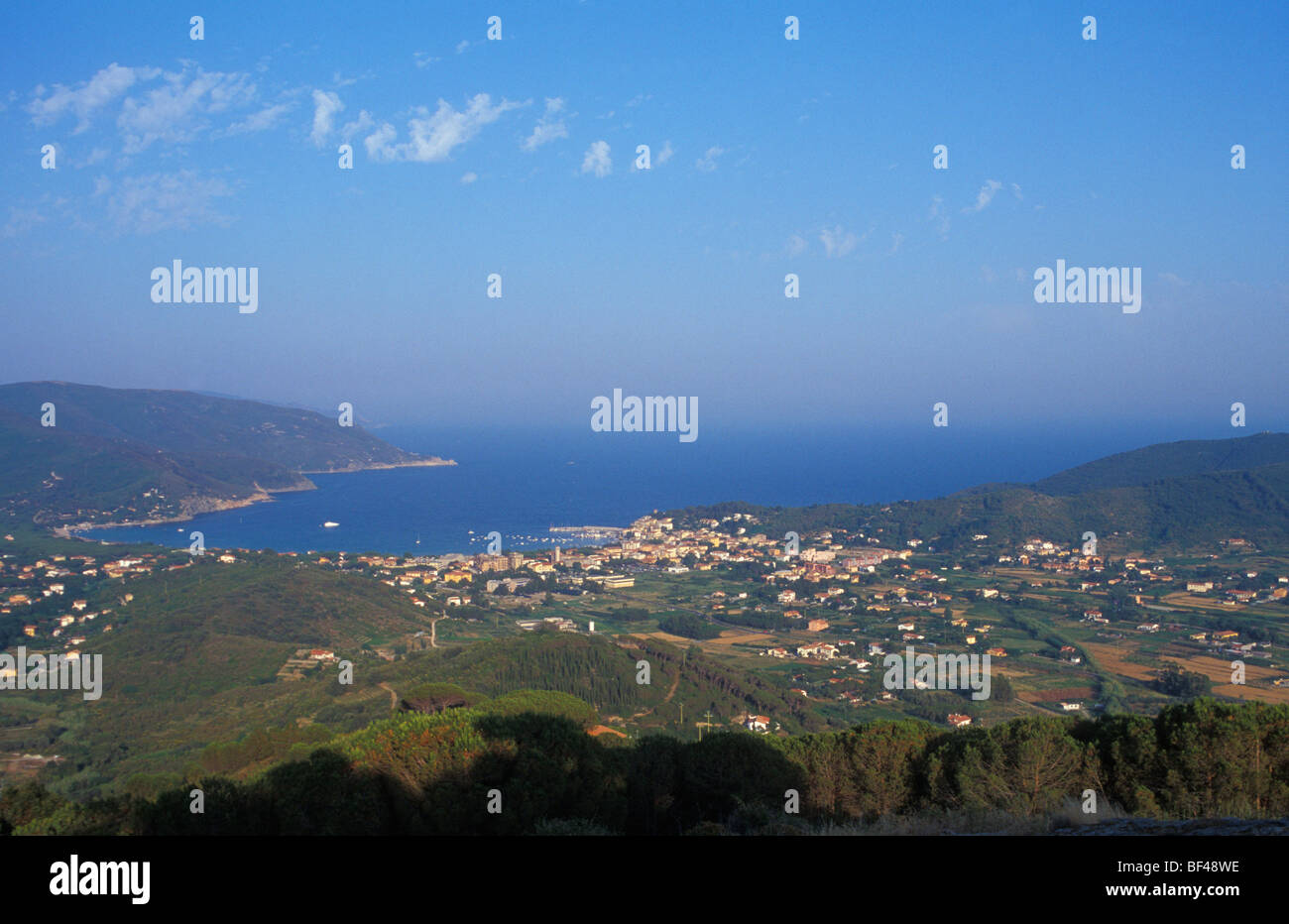 Cityscape, Marina di Campo, Isola d'Elba, Toscana, Italia Foto Stock