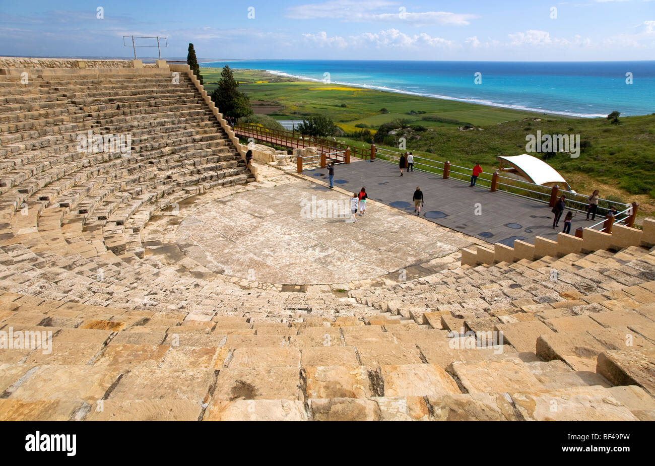 Il sito archeologico di Kourion, antico teatro 2th. secolo D.C., Sito Patrimonio Mondiale dell'UNESCO, Paphos, Cipro, Grecia, Europa Foto Stock