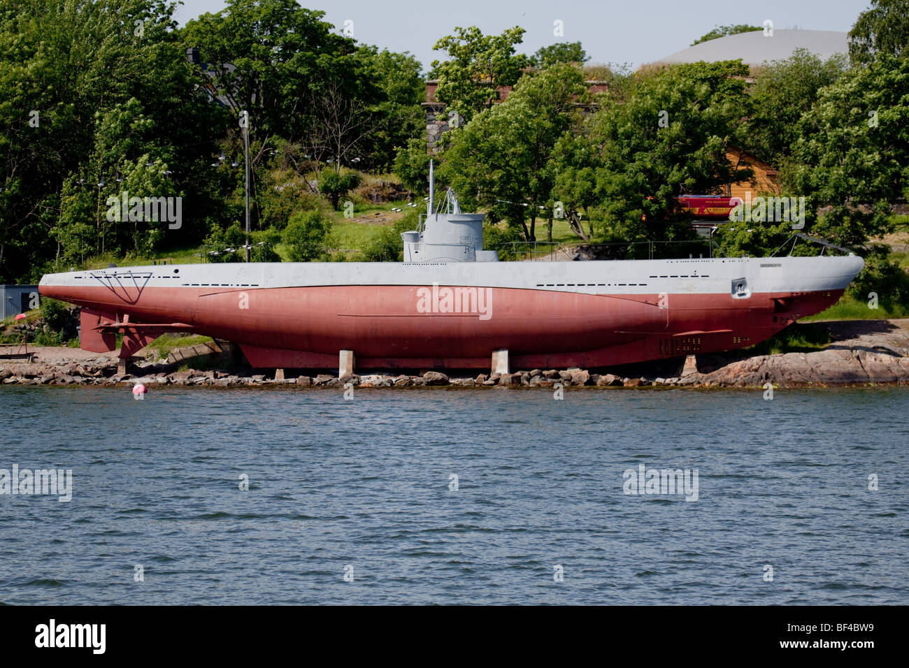 WW2 veterano finlandese sommergibile Vesikko è attualmente sul display come un pezzo da museo in Suomenlinna, Helsinki. Foto Stock