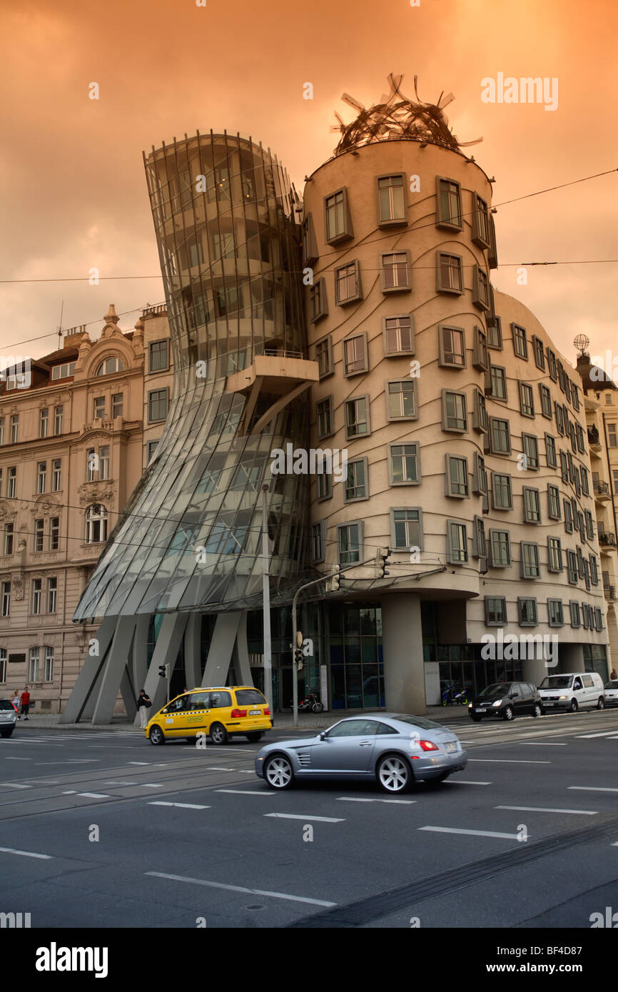 La Casa danzante di Frank Gehry, Praga, CZ Foto Stock