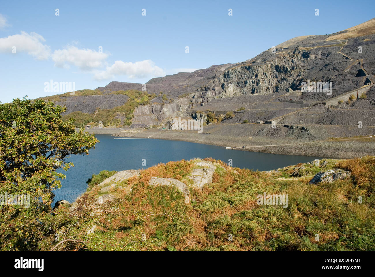 Llyn Peris Llanberis Galles del Nord Foto Stock
