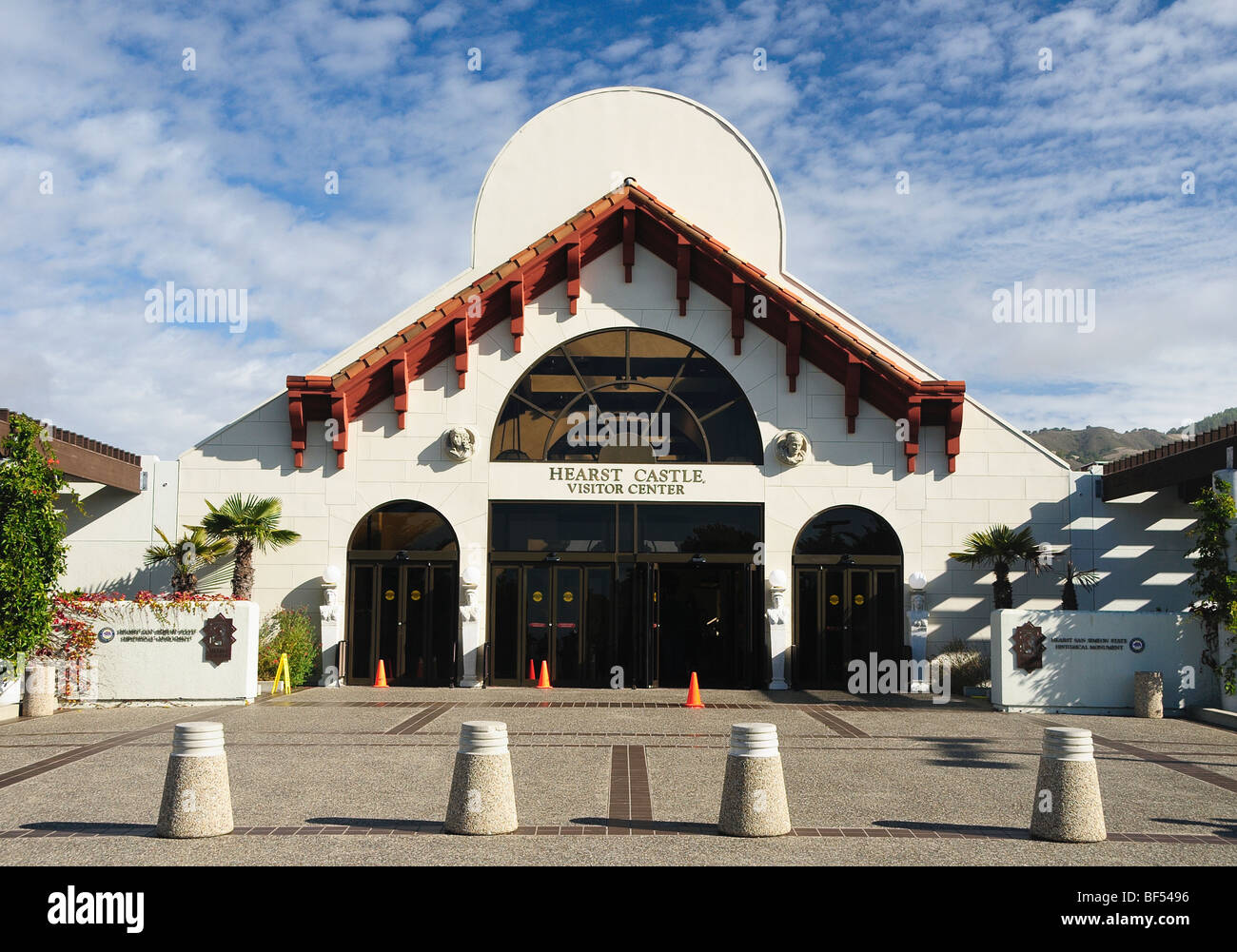 Ingresso dell'edificio, il Castello di Hearst, San Simeone, CALIFORNIA, STATI UNITI D'AMERICA Foto Stock