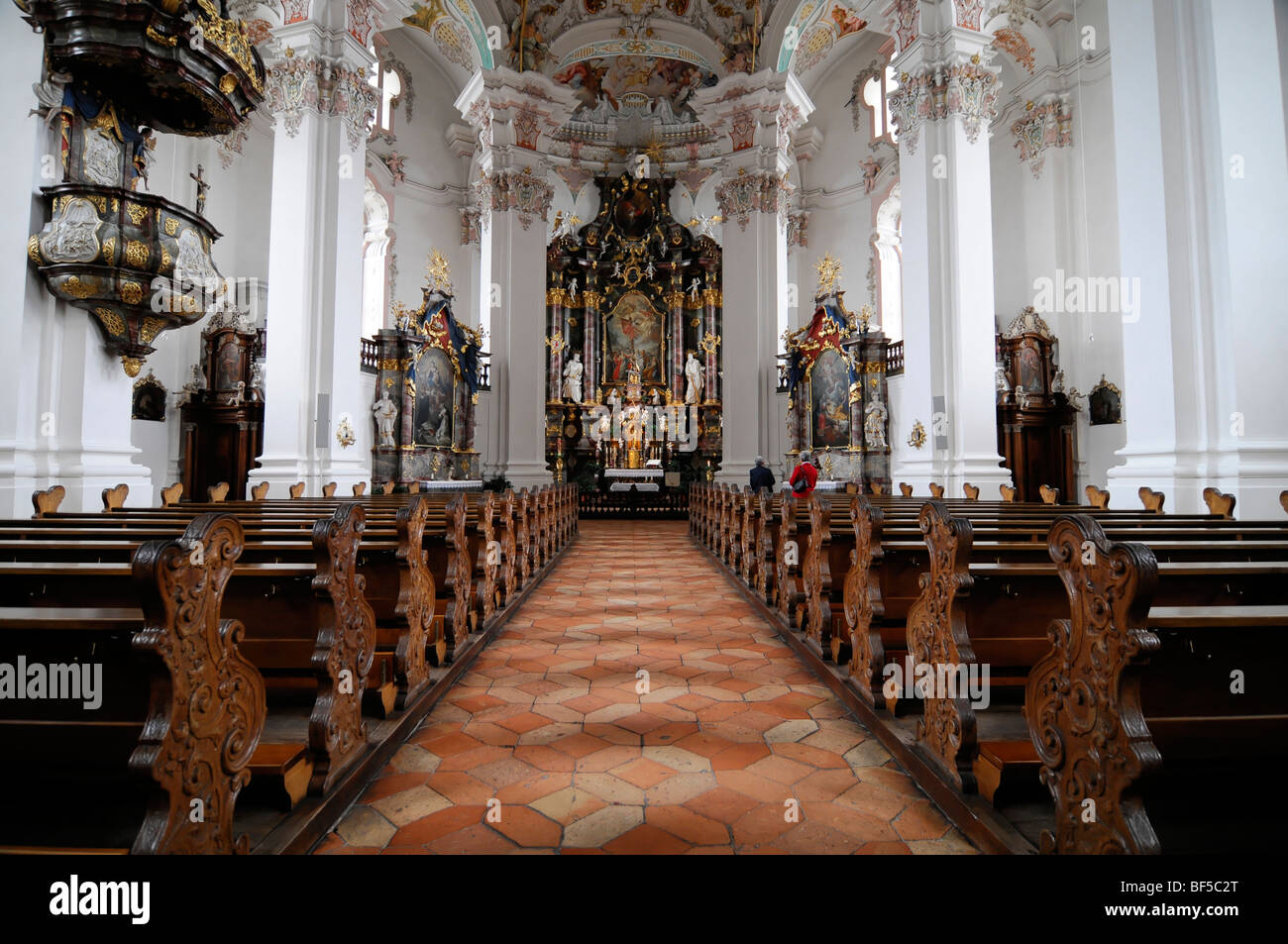 Interno, la Chiesa del pellegrinaggio di Steinhausen, costruito dai fratelli Zimmermann 1728-1731, Steinhausen, Baden-Wuerttemberg, Tedesco Foto Stock