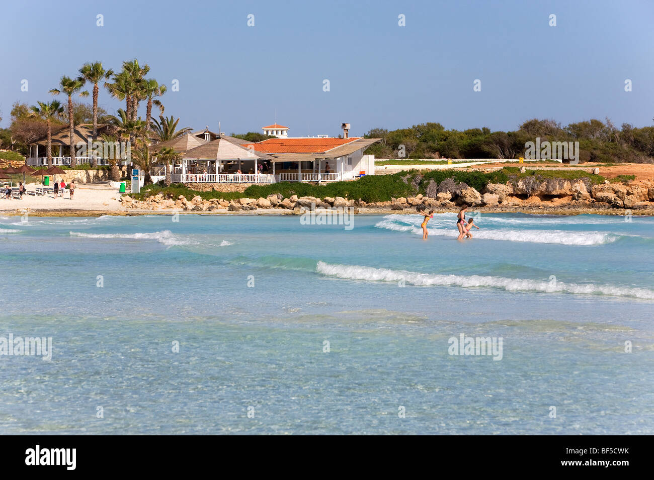 Spiaggia Spiaggia di Nissi, Agia Napa, Cipro, Grecia, Europa Foto Stock