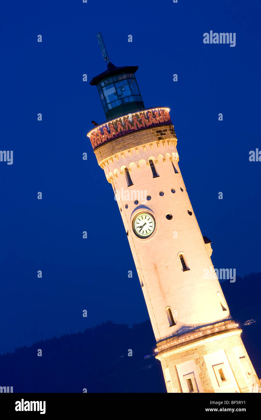 Porto Nuovo faro a Lindau, Lago di Costanza, Baviera, Germania Foto Stock