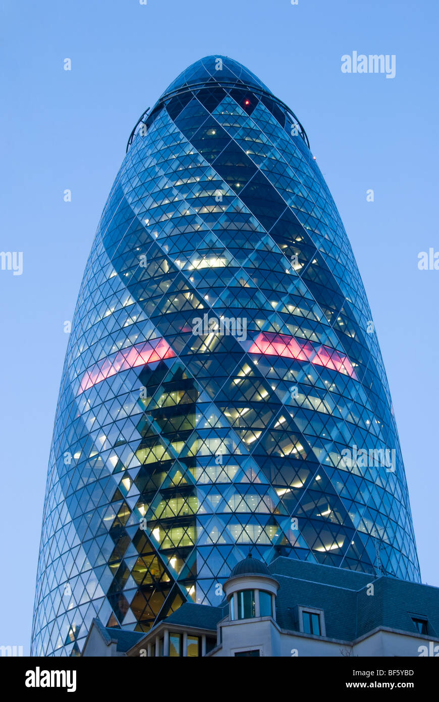 La Swiss Re Tower a Londra. Foto Stock