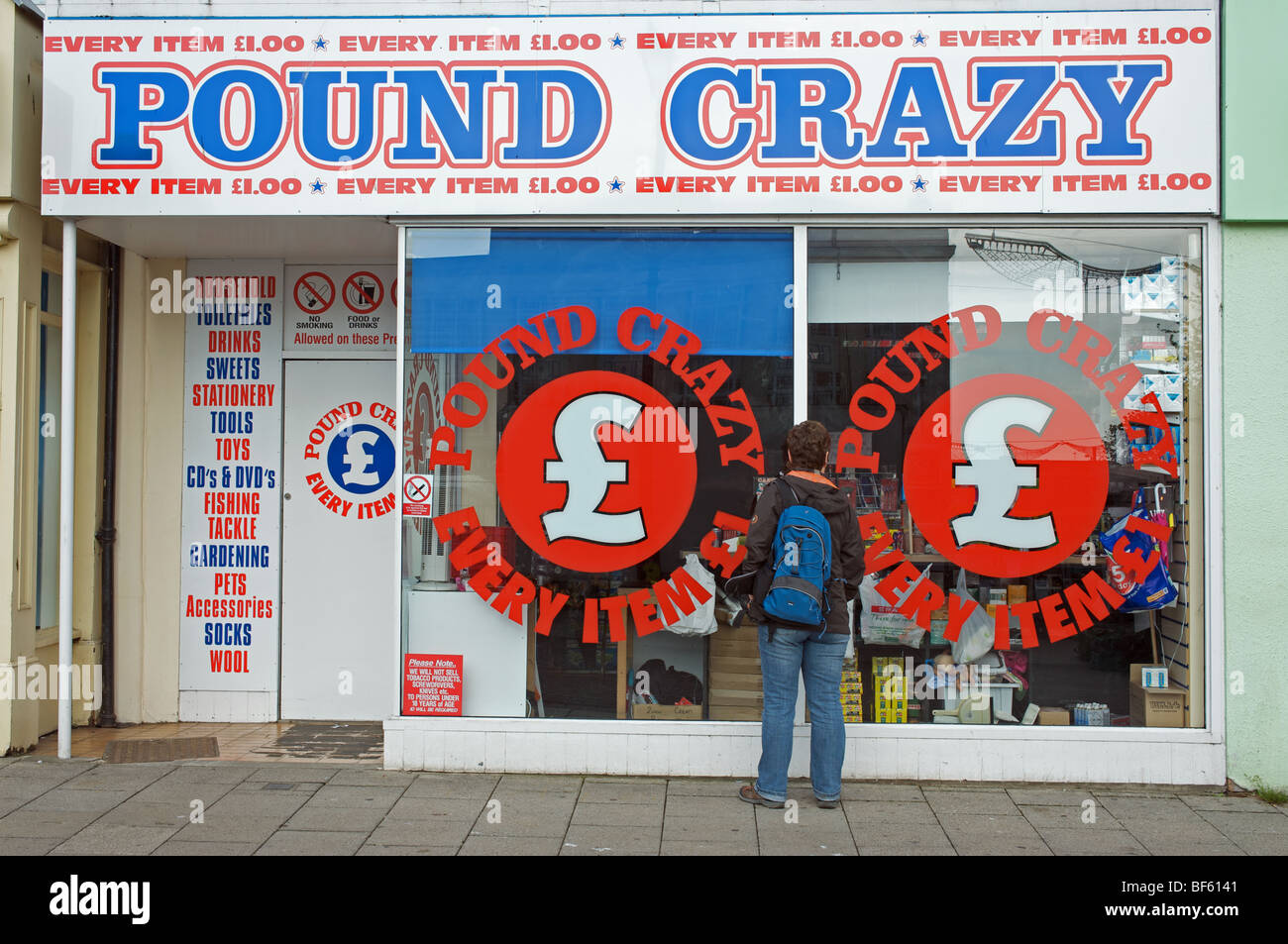 Pound Crazy shop Foto Stock