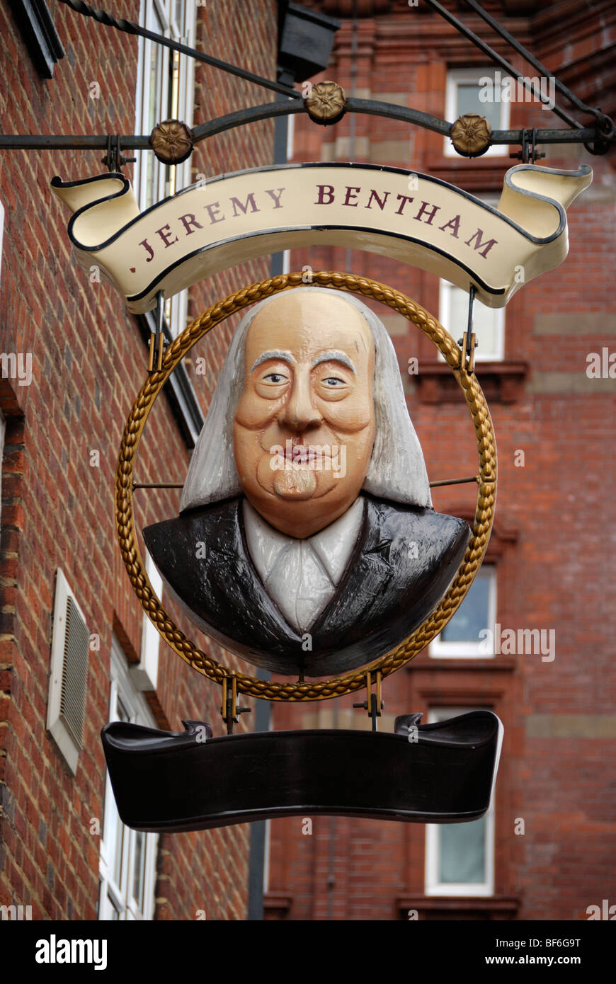 Jeremy Bentham pub segno, University Street, Londra, Inghilterra, Regno Unito Foto Stock