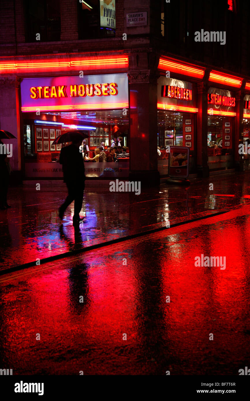 Aberdeen Steak House su Coventry Street, vicino a Leicester Square, London, Regno Unito Foto Stock