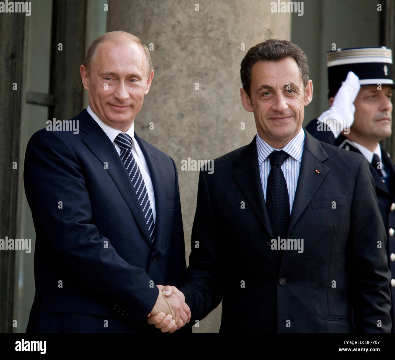 Parigi (75): Nicolas Sarkozy e il Primo Ministro russo Vladimir Poutine. (2008/05/29) Foto Stock