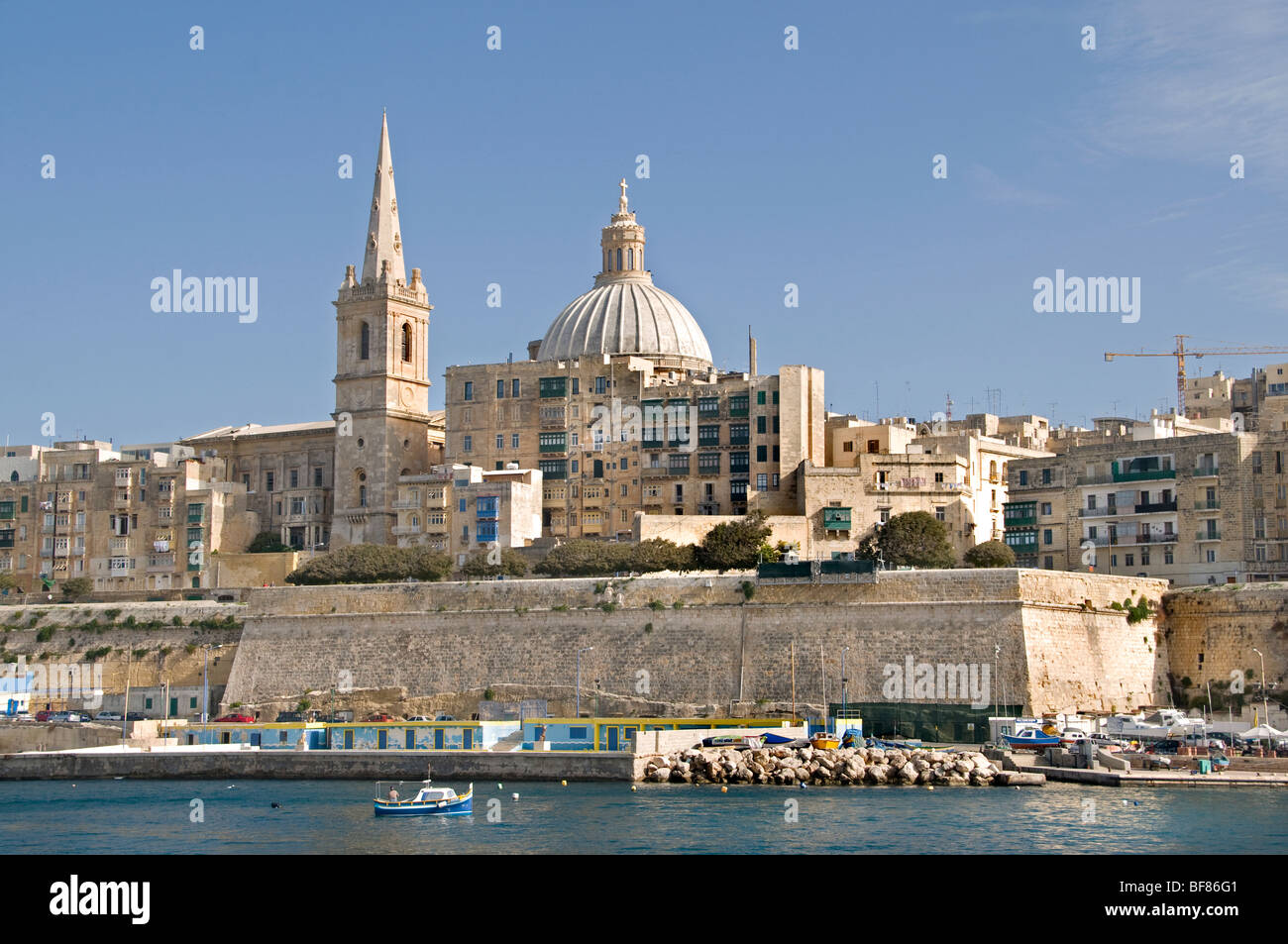 Malta città fortificata città Valletta Porto Mare Foto Stock