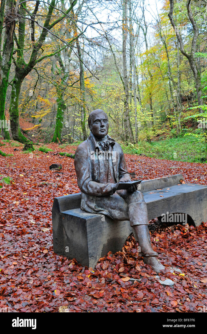 Poeta scozzese Robert Burns, scultura in bronzo in Birks di Aberfeldy, Perthshire. SCO 5508 Foto Stock