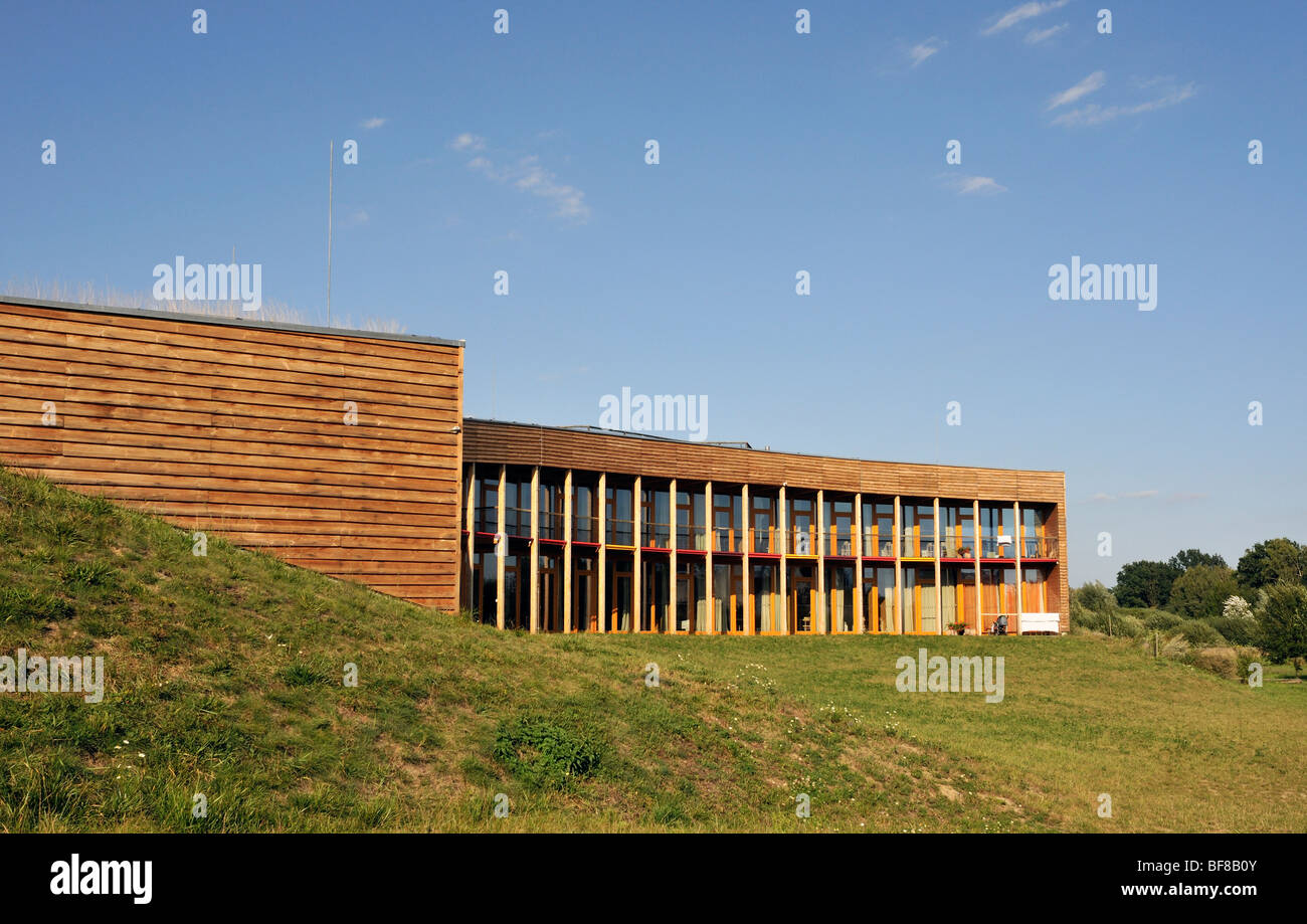 A bassa energia edificio sostenibile del Centro Slunakov ecologici e per le attività didattiche, Horka presso Olomouc, Repubblica Ceca Foto Stock