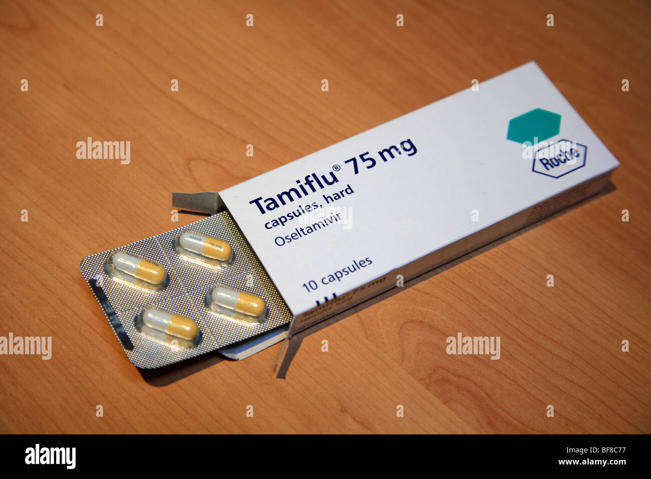 Tamiflu oseltamivir un farmaco antivirale usato per il trattamento di influenza A e influenza B compresi influenza suina e influenza aviaria Foto Stock