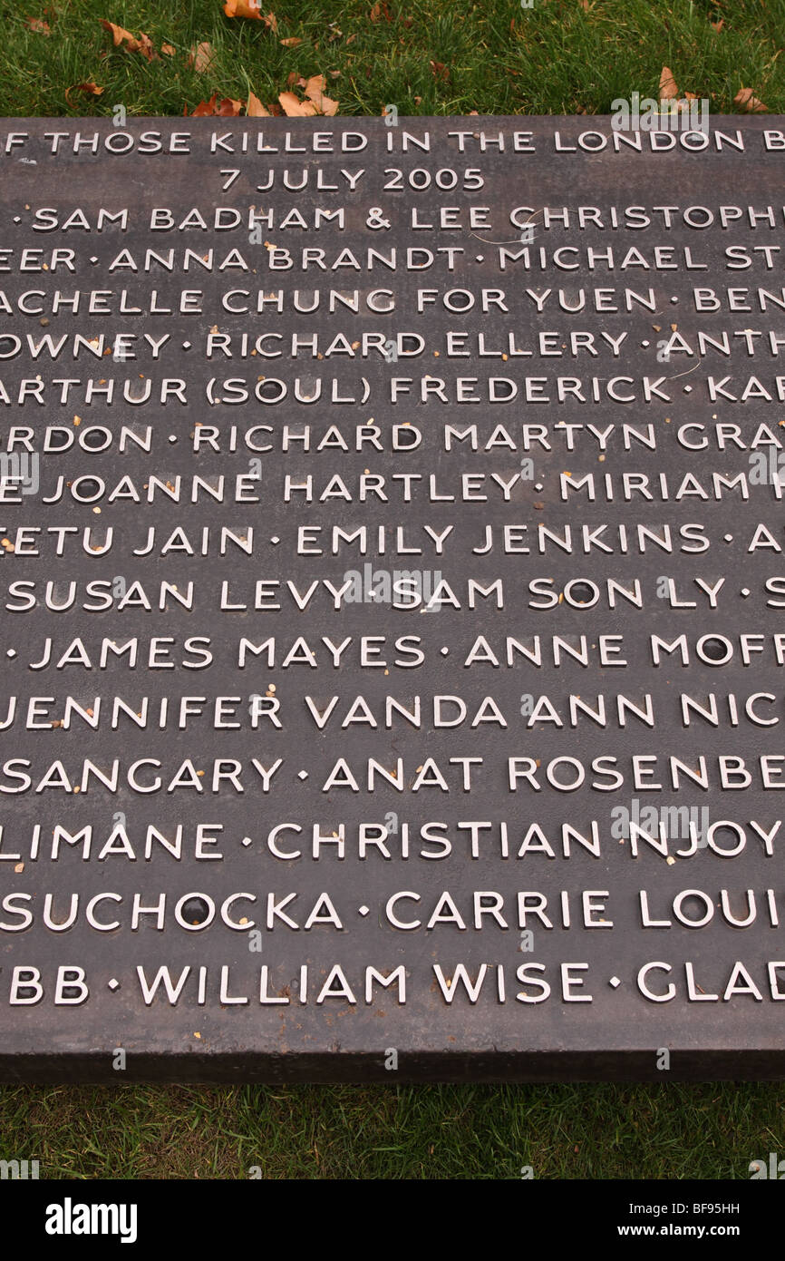 London Hyde Park il 7 luglio Memorial è un monumento per le vittime degli attentati del 7 luglio 2005 nel centro di Londra Foto Stock