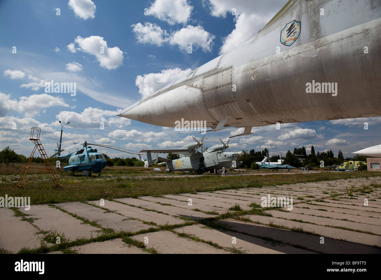 Fusoliera di un come-4B Cucina Long-range i missili Cruise in ucraino Aviation Museum in Kiev-Zhulyany. Foto Stock